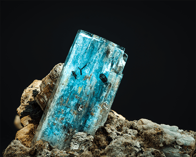 Raw Uncut Aquamarine Gemstone