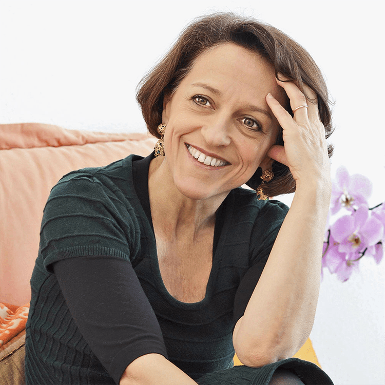 Anita Porchet Enameler Artist Portrait Featured Image Homo Faber