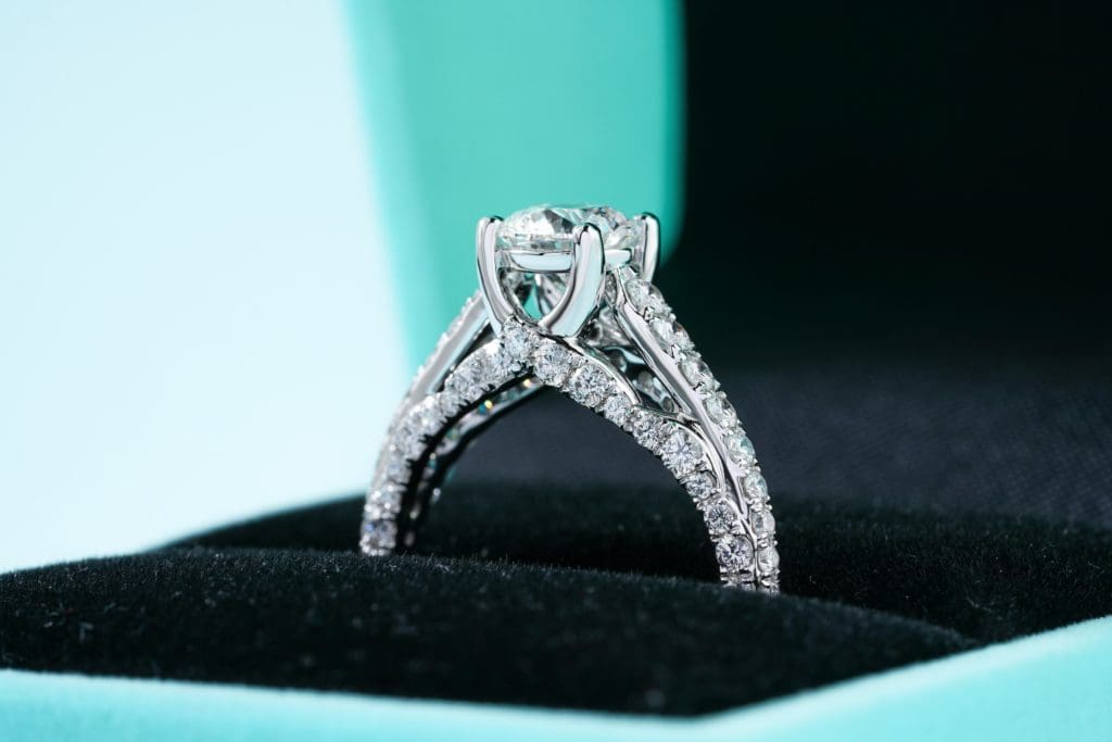 Image of ring with mountings in tiffany & co ring box showing
