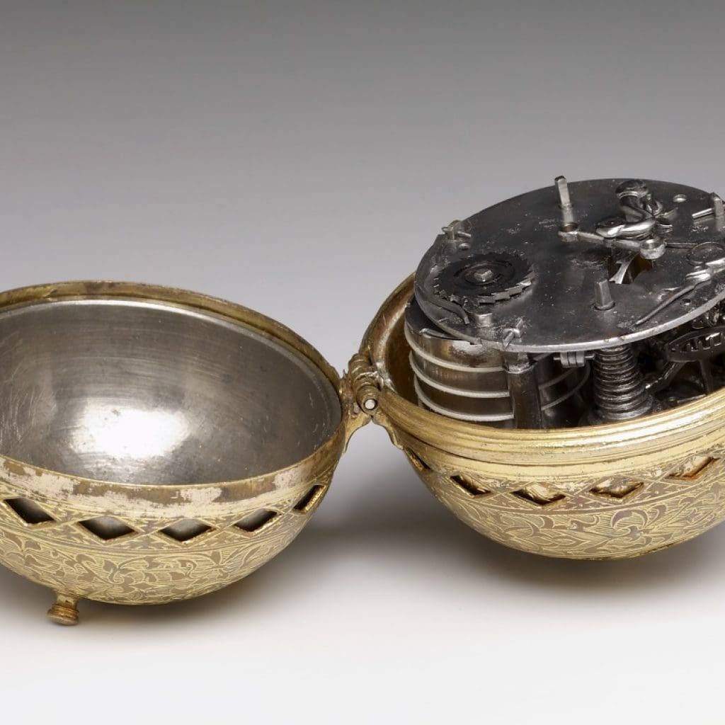 Image of internal Nuremberg egg pocket watch