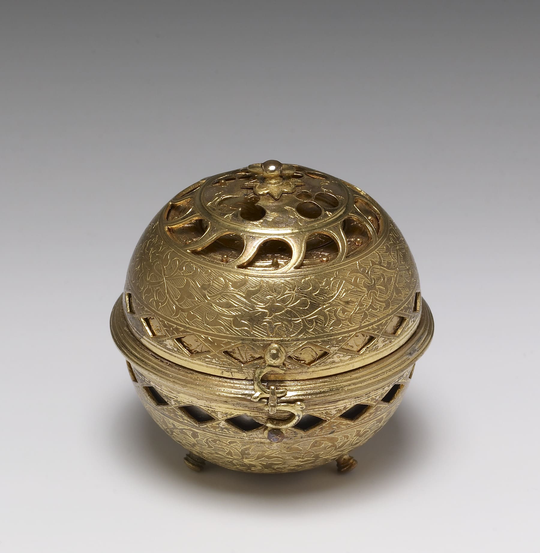 Image of Nuremberg egg pocket watch